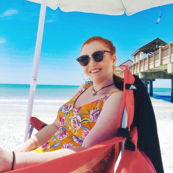 Meet your Posher, Niki - Picture 1 of 1